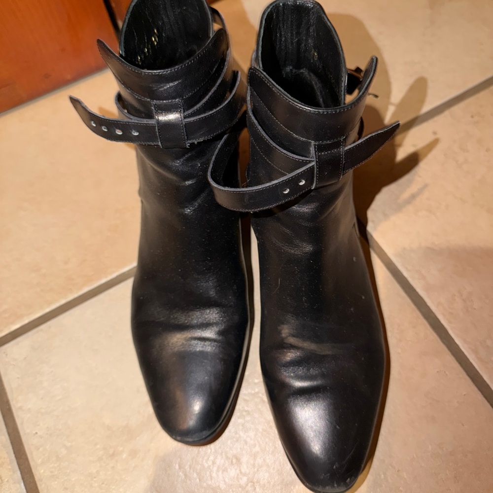 Saint Laurent Black Leather Ankle Boots